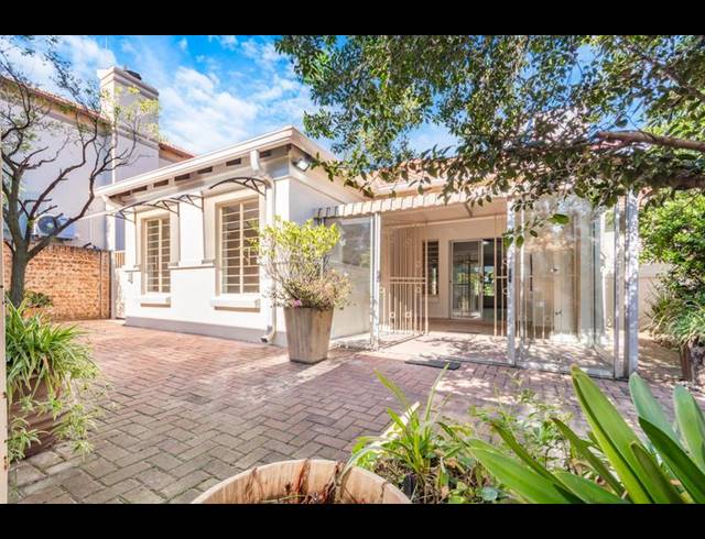 2 BEDROOM HOUSE FOR SALE IN PARKRAND